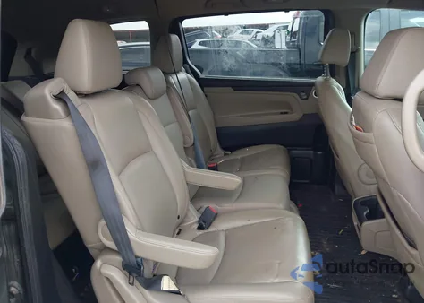2018 Honda Odyssey Exl z USA, uszkodzony, nr VIN 5FNRL6H74JB096849